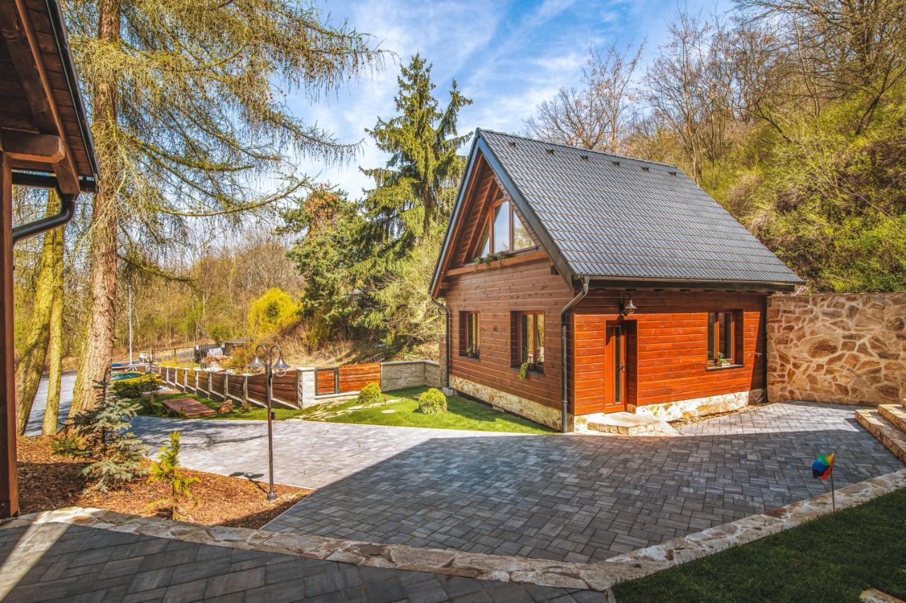 Montemira Villa Usti nad Labem Ngoại thất bức ảnh